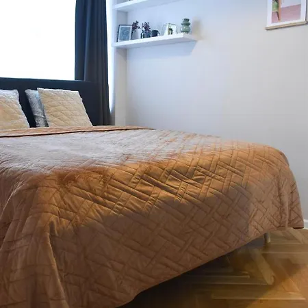 Apartmán Panska, Metro Onz Varšava