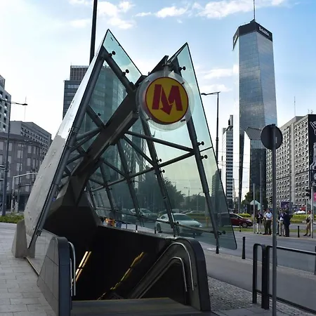 Panska, Metro Onz *
